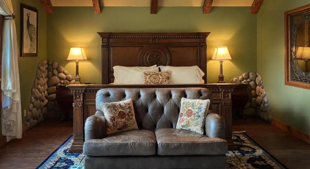 Люкс с видом на горы Riversong Inn Retreat