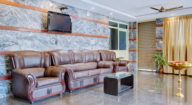 OYO 11724 Chitra Residency Premium, Rezervovat Hotel Hotely v Bangalore s parkováním, Parkování