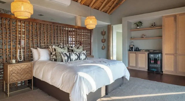 Вилла Luxury Tintswalo Scops Rest