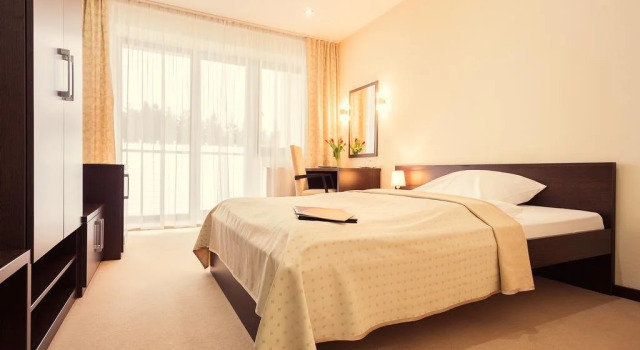Hotel Altis, Varaa Hotelli Namestovo Orava