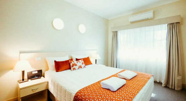 Семейный номер Standard Club Motor Inn