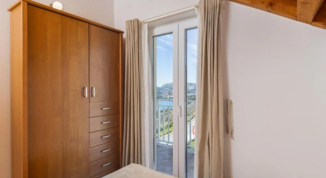 Apartment M&K, Забронировать Апартаменты/квартира Отели Сребрено с парковкой, Парковка