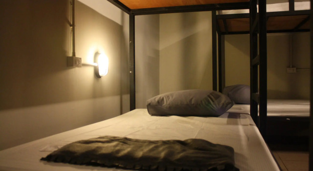 Кровать в общем номере (женский номер) The Mixx Hostel