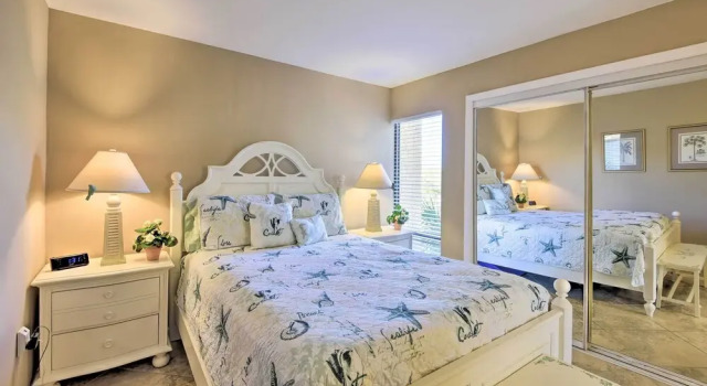 Siesta Key Condo: Resort Amenities, Walk to Beach!