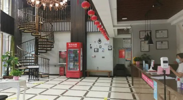 Super 8 Hotel (Weifang High Speed Railway North Station), Prenota Hotel Hotel a Shandong con parcheggio, Parcheggio
