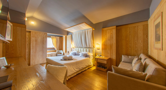 Трёхместный номер Perla Hotel Spinale