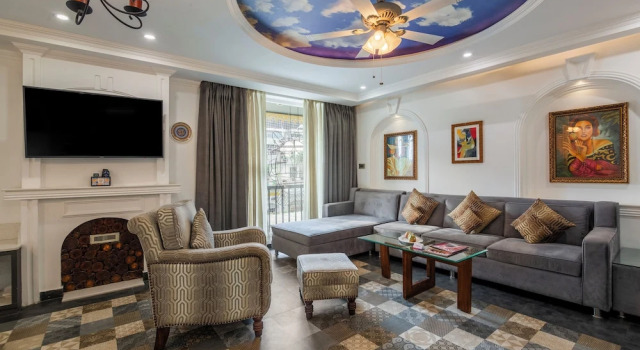 Люкс Privilege Sterling Marbella Dehradun