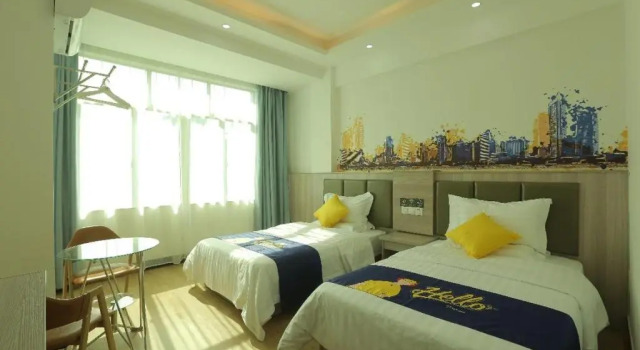 Двухместный номер Business 7 Days Inn Haikou East Train Station North and South Fruit Market Fengxiang Road Branch