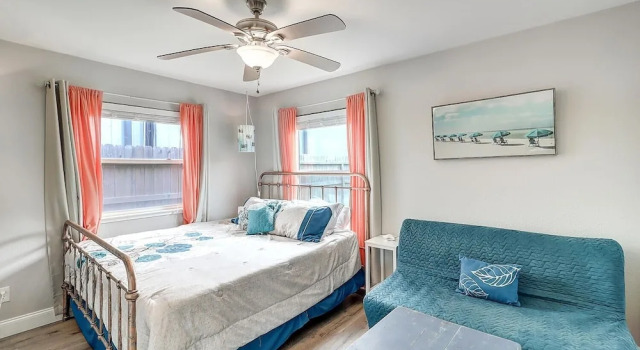 Jewel's Peace Of Paradise 2 Bedroom Home by RedAwning, Book Feriehus Villaer i Houston, Villa