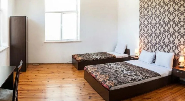 Ivani Hostel and B&B, Book Hostel Bov Sofia