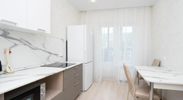Apartments on Portovaya street 37B building 2, Prenota Appartamento Hotel a Tatarstan con parcheggio, Parcheggio