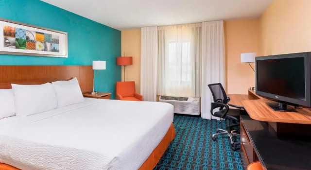Номер Standard Fairfield Inn & Suites by Marriott Galesburg