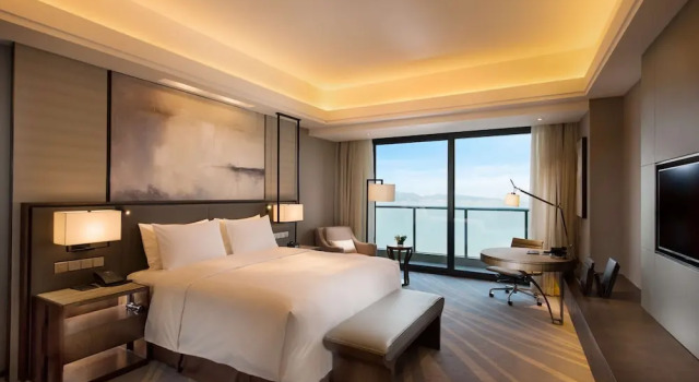 Двухместный номер Superior с балконом Hilton Zhoushan