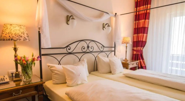 Люкс с балконом Seehotel Mühlenhaus