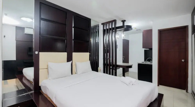 Comfort Living Studio Apartment At Mangga Dua Residence