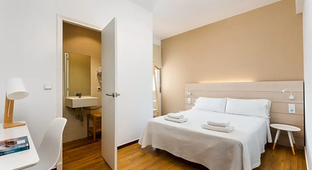 Superior Zimmer Hostal Jume - Urban Rooms