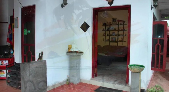 Airport Tourist Hostel, Book Hostel / Vandrerhjem Hostels i Western Province, Hostel / Vandrerhjem