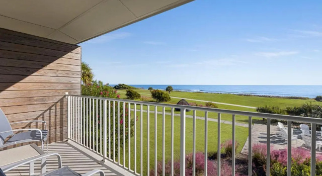 Номер Standard oceanfront Holiday Inn Resort Jekyll Island by IHG