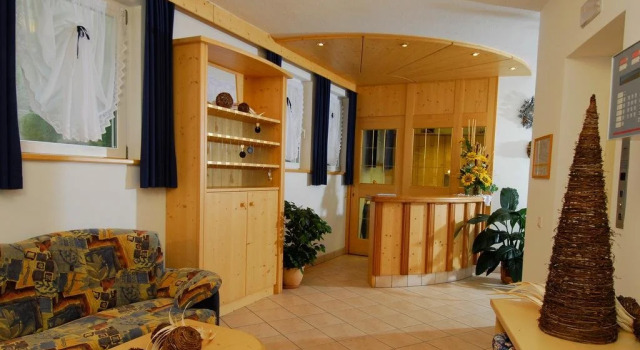 Hotel Gasthof Waldschenke, Забронировать Отель Отели Марленго с бассейном, Бассейн