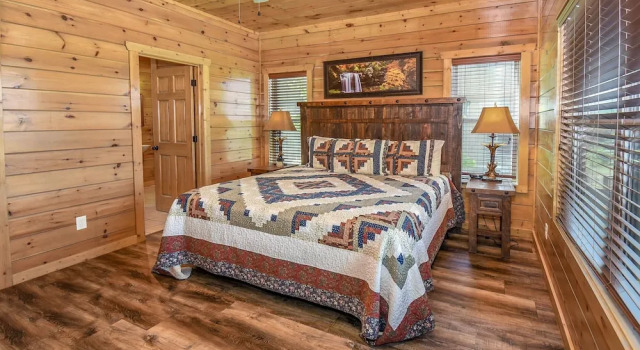 SmokyStays 10 Bedroom Cabin, Забронировать Дом для отпуска Виллы Пиджен-Фордж, рядом с Театр-ресторан Долли Партон, Вилла