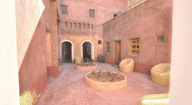 Auberge Ayouze, Rezerwuj Hostel Asfalou 