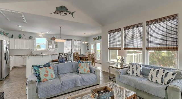 Sun Shiner Beach House RS109
