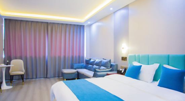 Linan Light Luxury Homestay (Wuhu Anshida), Prenota Hotel Hotel a Anhui con parcheggio, Parcheggio
