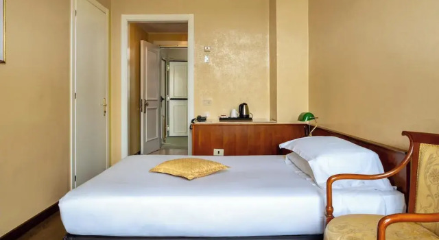 Одноместный номер Standard Excelsior Palace Hotel