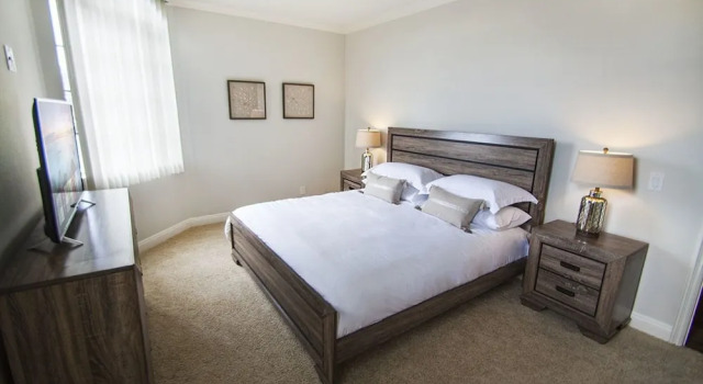 Beverly Hills luxury 2 Bed 2 Bath, Забронировать Отель Отели Лос-Анджелеса 4 звезды, рядом с Торговый центр Beverly Center, 4*