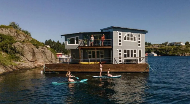 Коттедж Floating Villa Bergen