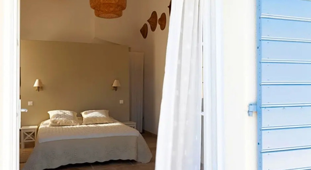 Chambre dhôtes le Mirail, Забронировать Отель «постель и завтрак» Отели Люберон 3 звезды, 3*