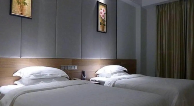 Guangzhou Superior Hotel