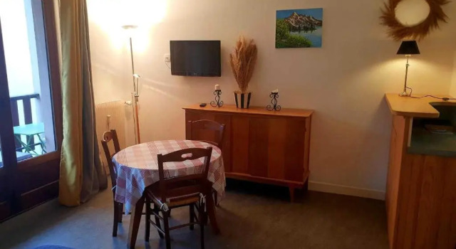 Appartement Brides-les-Bains, 1 pièce, 2 personnes - FR-1-512-117