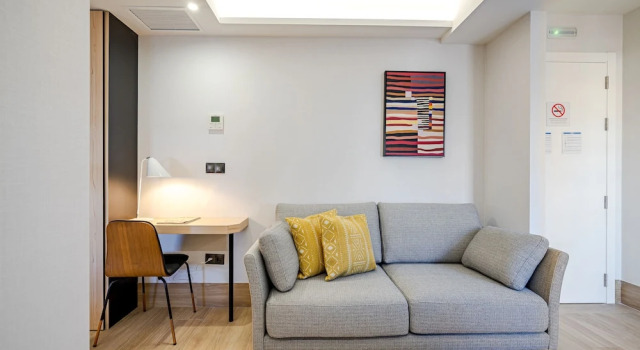 Студия Superior Feelathome Ventas Suites