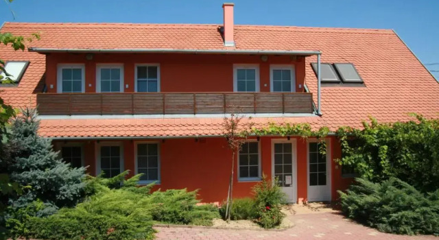 Ottó Panzió Villány, Prenota Hotel Villány 