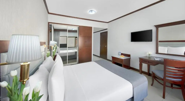 Двухместный номер Superior Admiral Plaza Hotel