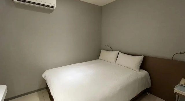 Standard Doppel Zimmer Warm House