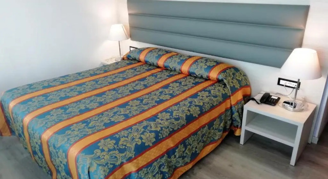 Двухместный номер Standard с балконом Hotel Kristall