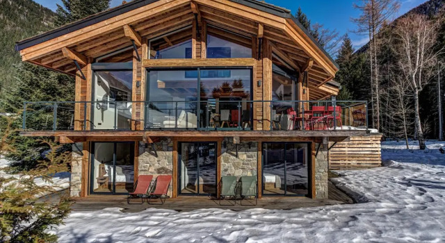 Chalet Red Fox, Забронировать Шале Виллы Овернь-Рона-Альпы, Вилла