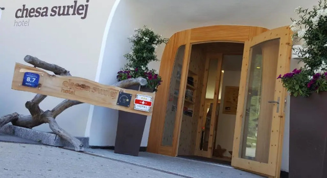 Chesa Surlej Hotel