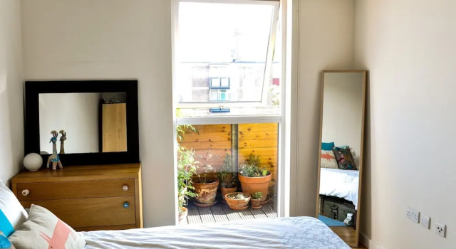 Spacious 1 Bed Flat in Islington, Забронировать Отель Отели Англии 3 звезды, 3*