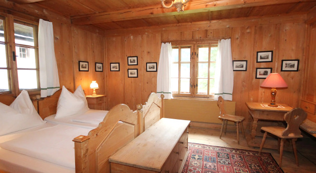 Fürstenhaus, Rezervovat Rekreační dům Hotely v Tyrolsko s parkováním, Parkování