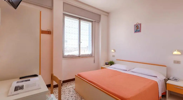 Hotel Dinarica, Забронировать Отель Отели Побережья Марок с завтраком, Завтраки