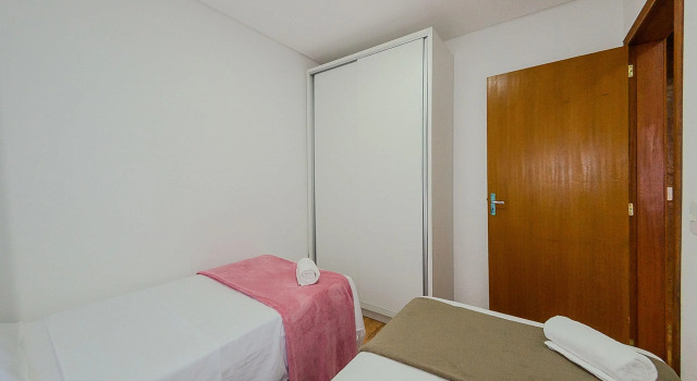 Casa Ampla C/ Churrasqueira Nos Ingleses Crl001