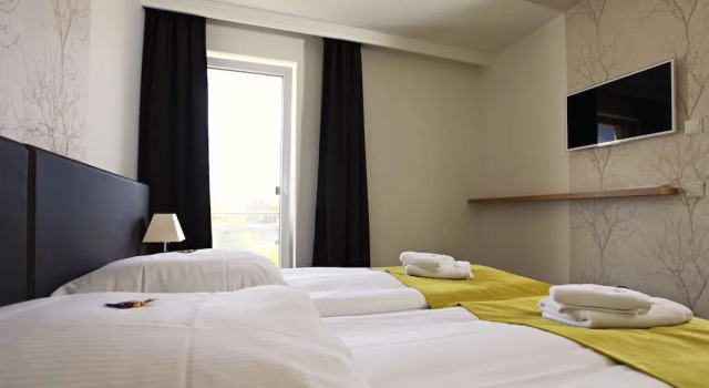 Апартаменты c 1 комнатой с балконом Hotel Warnow