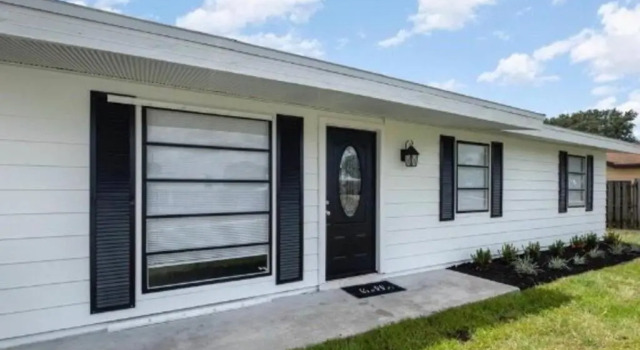 Palm Bay Coastal Chef House 3B 2Bth 10min to Beach, Rezerwuj Hotel Palm Bay Space Coast