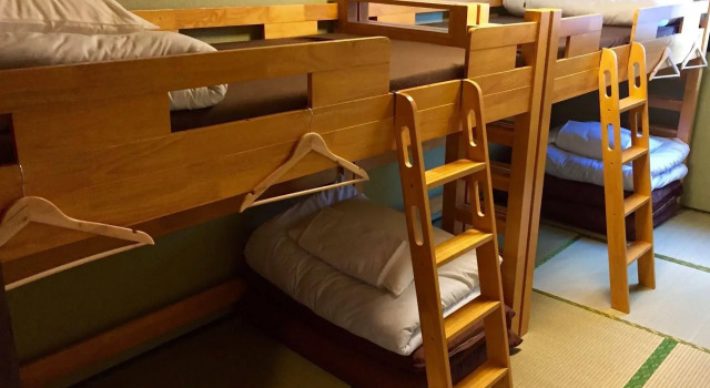 Khaosan Chitose Family Hostel, Book Hostel / Vandrerhjem Hostels i Chitose, Hostel / Vandrerhjem