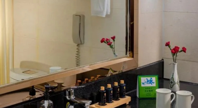 Suite Business Gold Source Sunshine Hotel