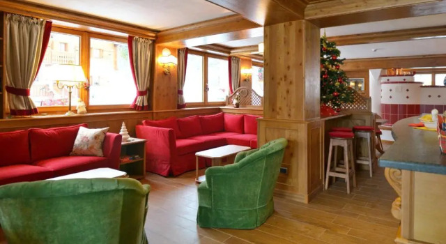 Dream hotel