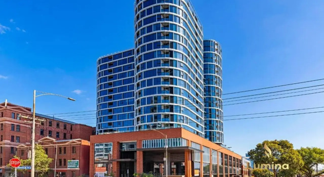 Lumina Suites, Забронировать Отель Отели Мельбурна 4 звезды, рядом с Melbourne Sports Tours, 4*